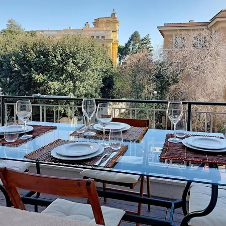 Residenza Belvedere Luxuryaparment-pool&balcony-jacuzzi-aircond-wifi * Rome