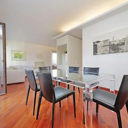 Residenza Belvedere Luxuryaparment-pool&balcony-jacuzzi-aircond-wifi Διαμέρισμα Ρώμη
