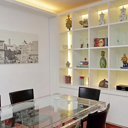 Residenza Belvedere Luxuryaparment-pool&balcony-jacuzzi-aircond-wifi Apartment *