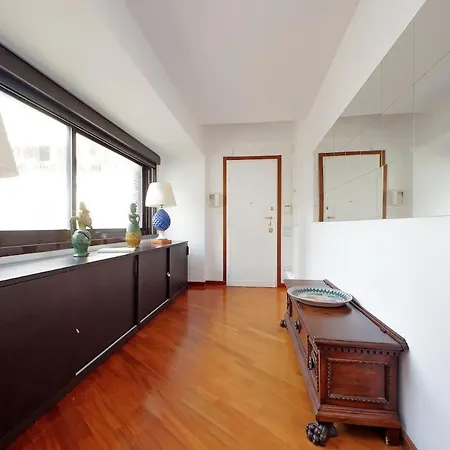 Apartment Residenza Belvedere Luxuryaparment-pool&balcony-jacuzzi-aircond-wifi